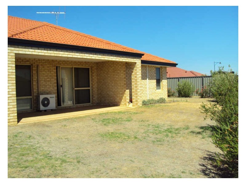 15 Galena Brace, Baldivis WA 6171