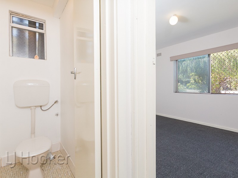 Unit 4/4 Minchinson Street, Shoalwater WA 6169