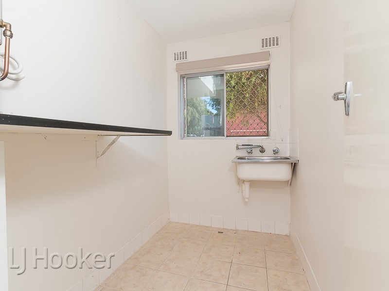 Unit 4/4 Minchinson Street, Shoalwater WA 6169