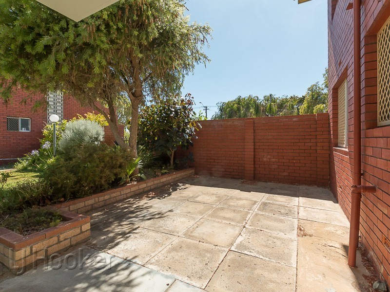 Unit 4/4 Minchinson Street, Shoalwater WA 6169