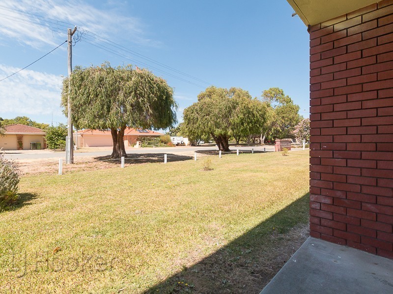 Unit 4/4 Minchinson Street, Shoalwater WA 6169