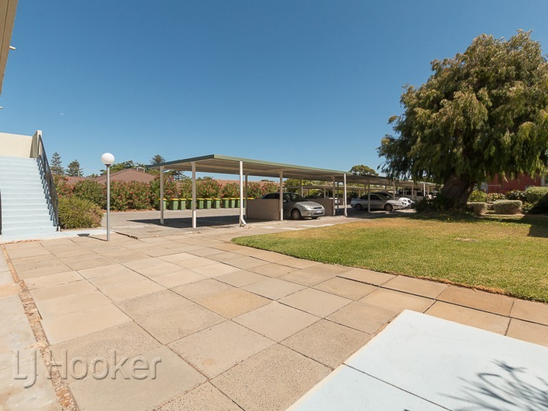 Unit 4/4 Minchinson Street, Shoalwater WA 6169