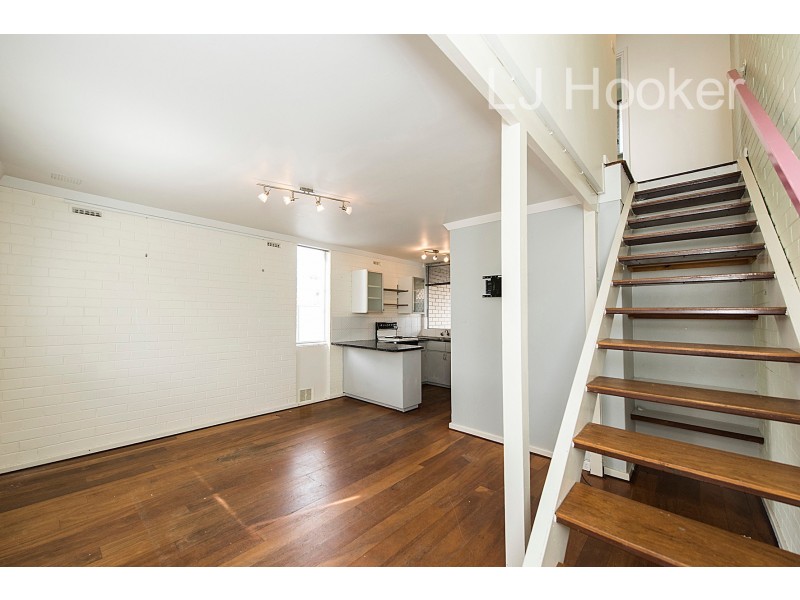 Unit 1/1-3 George Street, Rockingham WA 6168