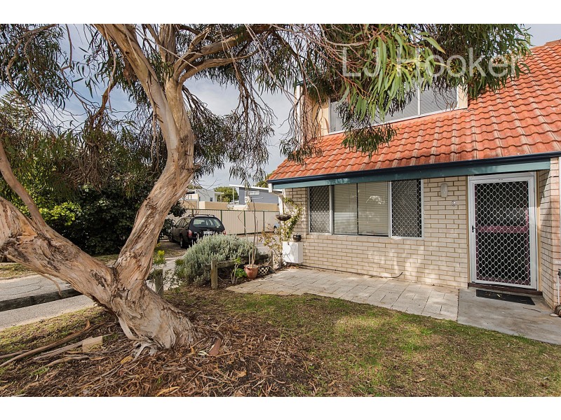 Unit 1/1-3 George Street, Rockingham WA 6168