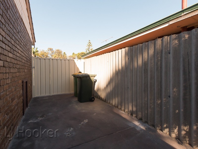 8 Kingallon Court, Rockingham WA 6168