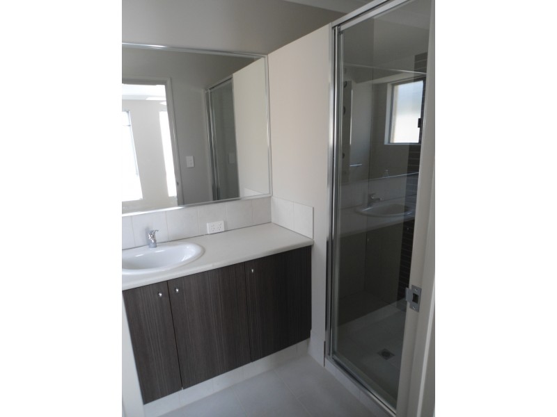 40 Sorrento Turn, Secret Harbour WA 6173