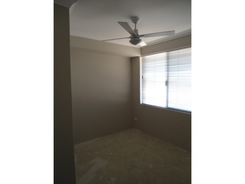 40 Sorrento Turn, Secret Harbour WA 6173