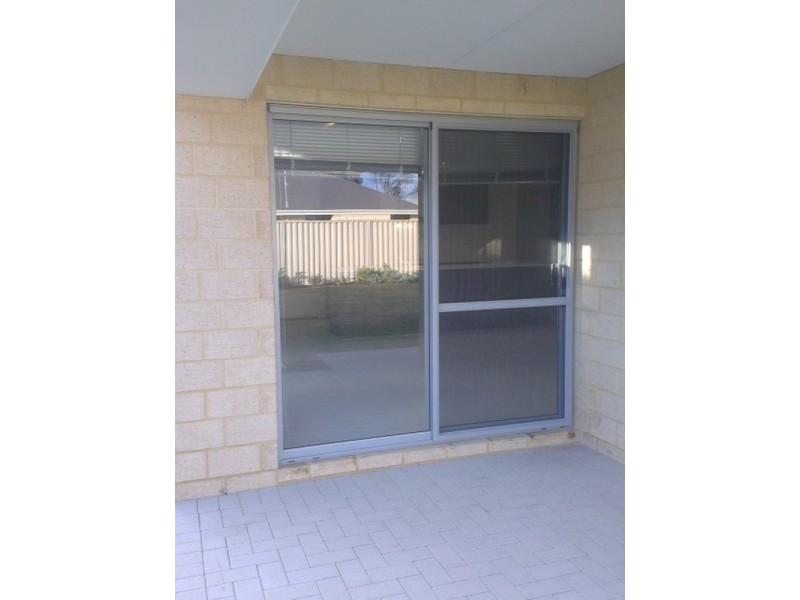 40 Sorrento Turn, Secret Harbour WA 6173