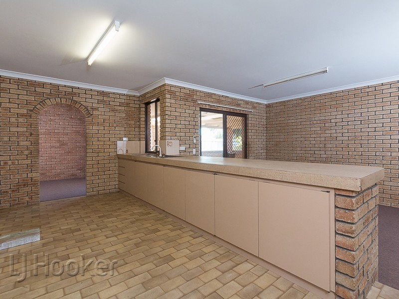 6 Barbados Close, Safety Bay WA 6169