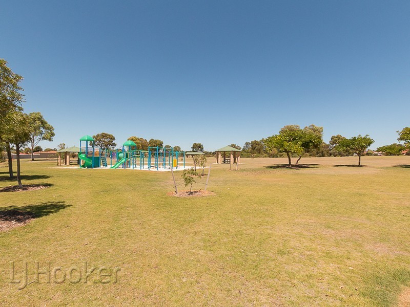 6 Barbados Close, Safety Bay WA 6169