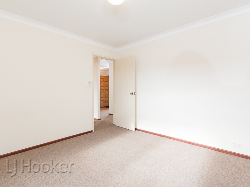 8 Georgetown Drive, Safety Bay WA 6169