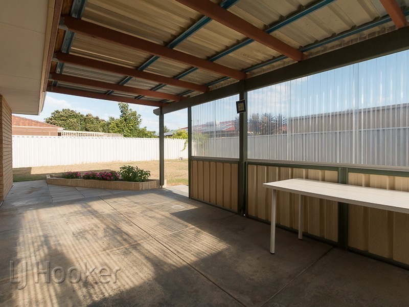 8 Georgetown Drive, Safety Bay WA 6169