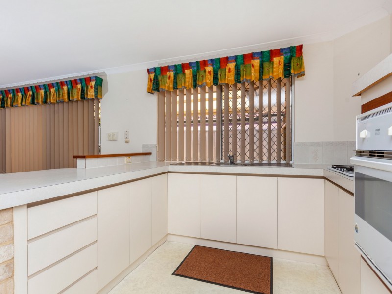 5 Nightingale Way, Warnbro WA 6169