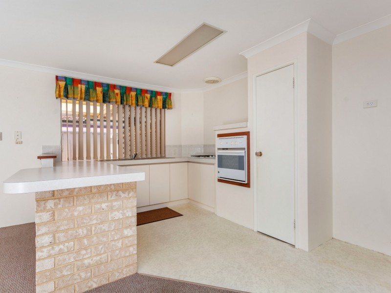 5 Nightingale Way, Warnbro WA 6169