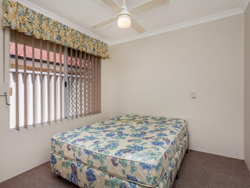 5 Nightingale Way, Warnbro WA 6169