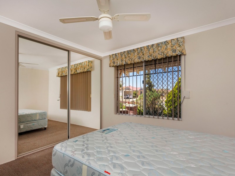 5 Nightingale Way, Warnbro WA 6169