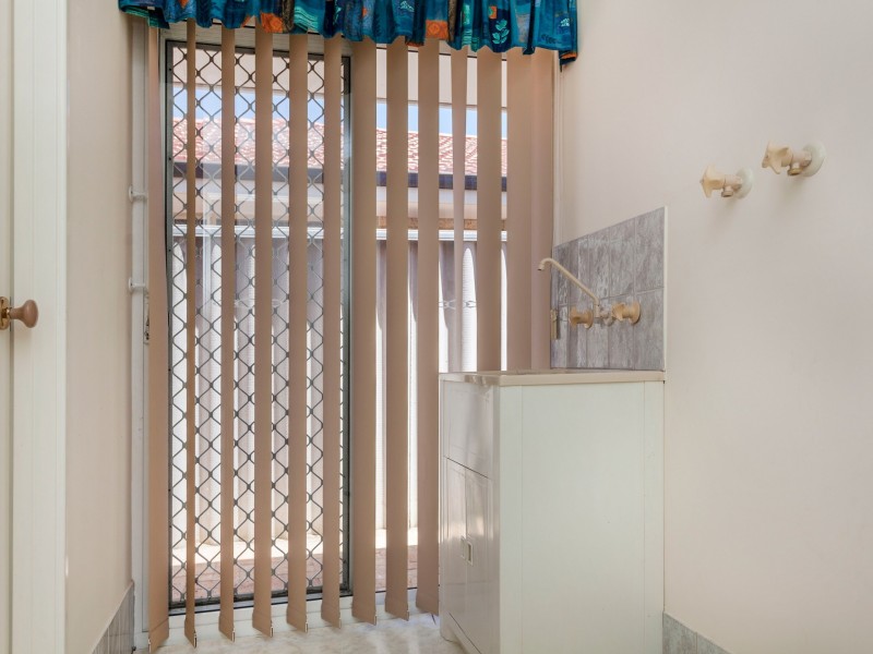 5 Nightingale Way, Warnbro WA 6169