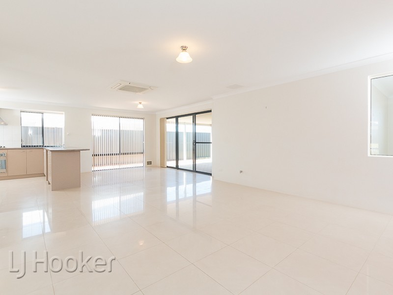 9 Songlark Court, Baldivis WA 6171