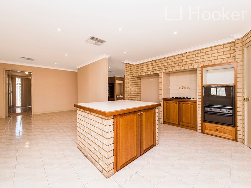 18 Schooner Place, Waikiki WA 6169