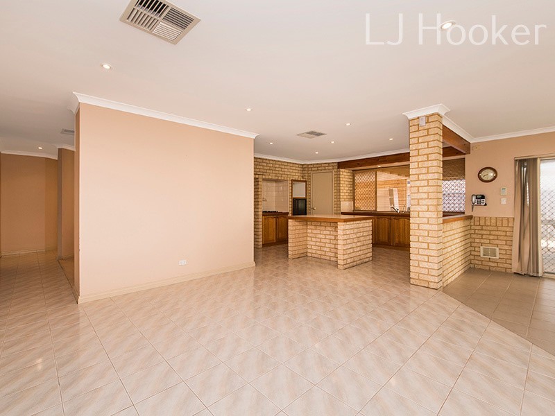 18 Schooner Place, Waikiki WA 6169