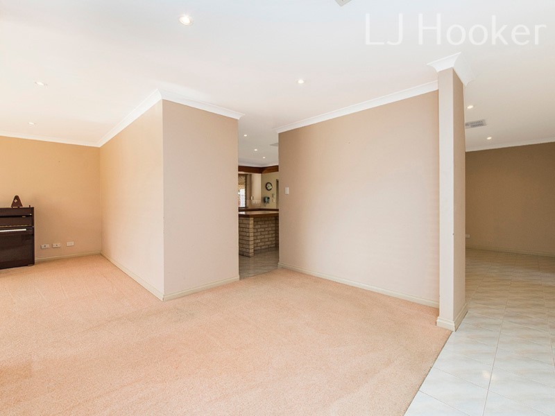 18 Schooner Place, Waikiki WA 6169