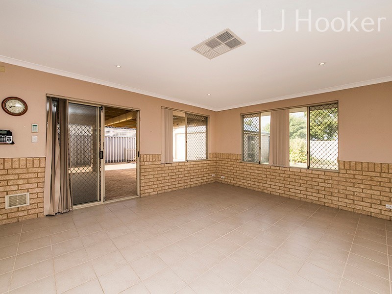 18 Schooner Place, Waikiki WA 6169