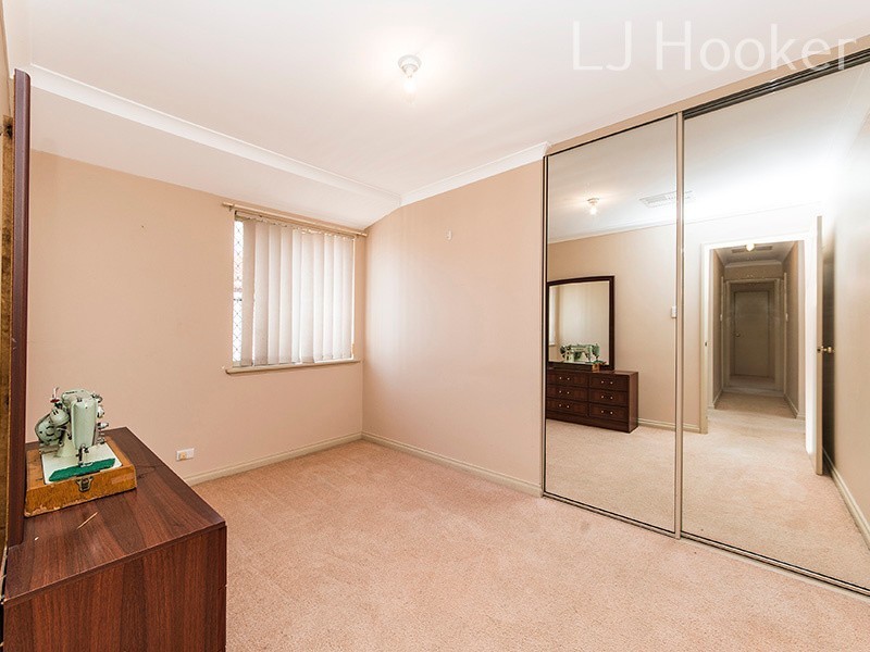 18 Schooner Place, Waikiki WA 6169