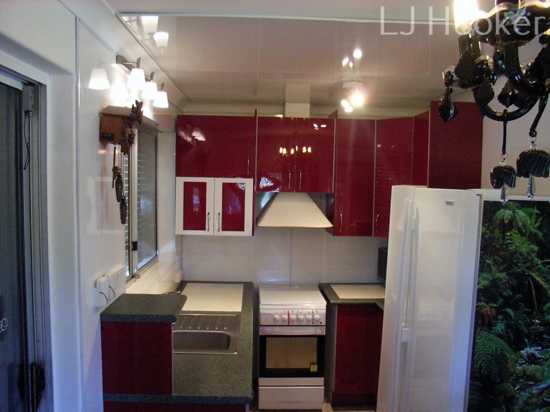 2 Genie Court, Cooloongup WA 6168