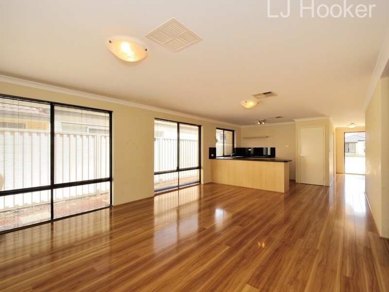 25 Kumarina Drive, Secret Harbour WA 6173