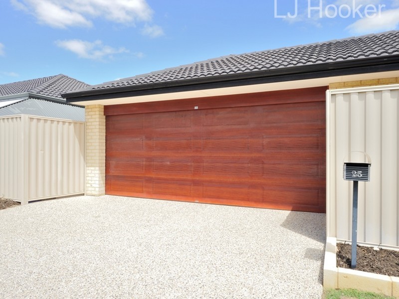25 Kumarina Drive, Secret Harbour WA 6173
