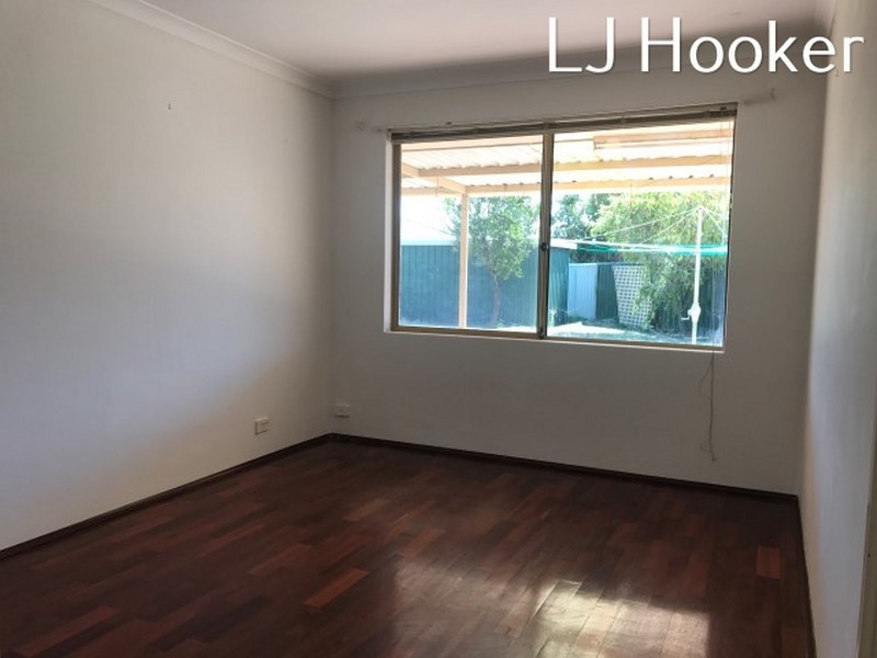 33 Nabberu Loop, Cooloongup WA 6168
