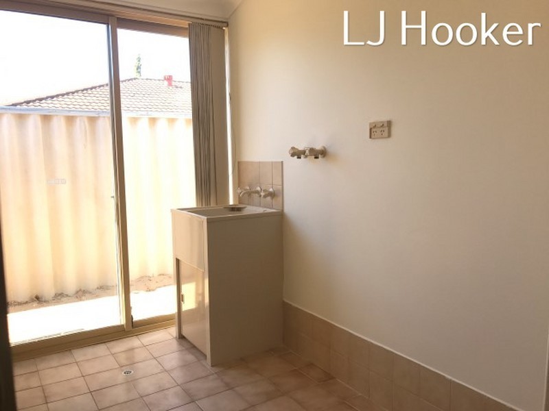 33 Nabberu Loop, Cooloongup WA 6168