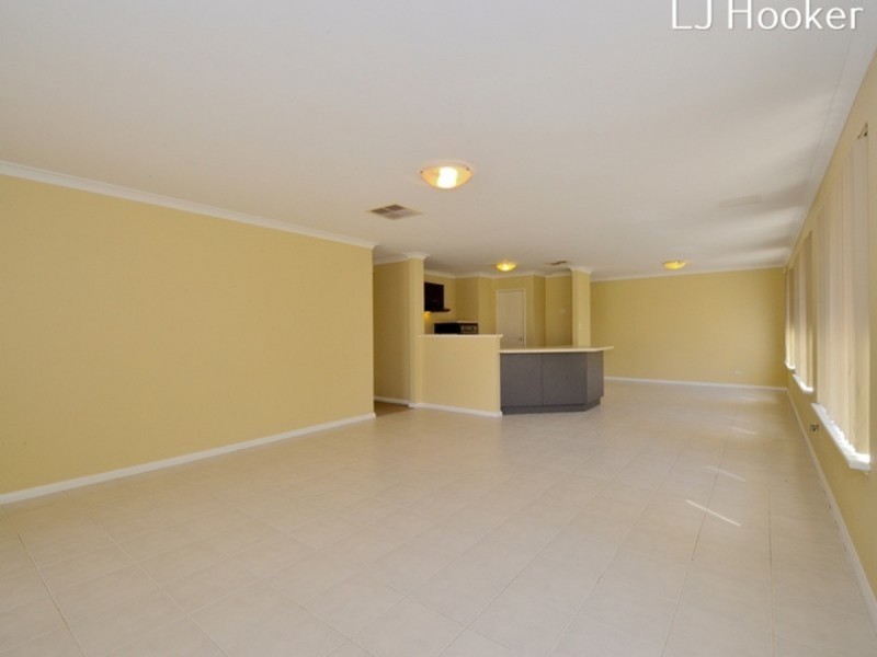 6 Dunsky Pass, Secret Harbour WA 6173