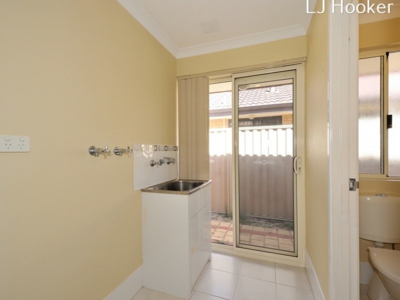 6 Dunsky Pass, Secret Harbour WA 6173