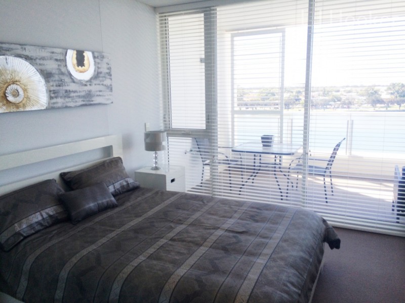 Unit 603/3 Marco Polo Drive, Mandurah WA 6210