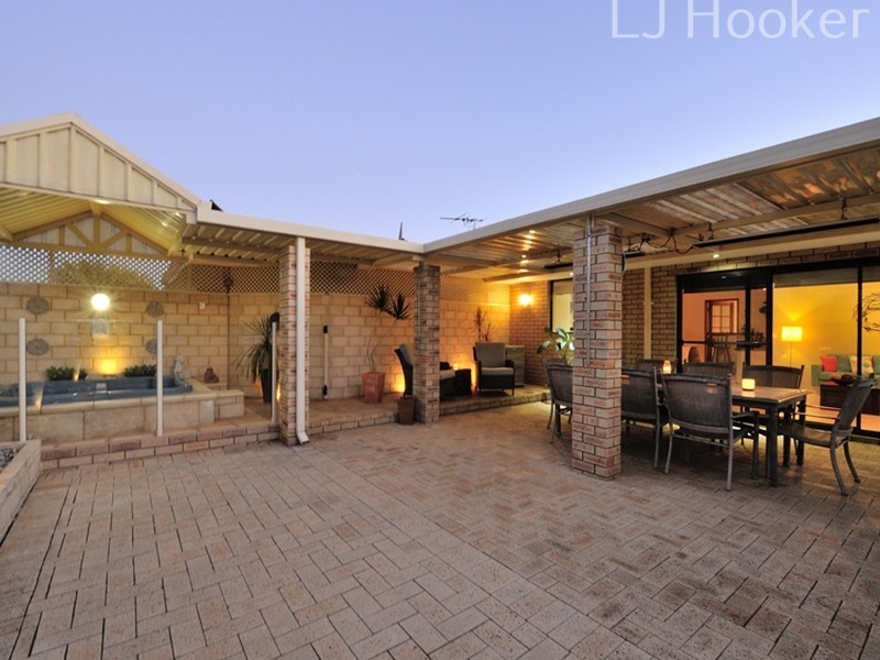 13 Bonnydoon Court, Cooloongup WA 6168