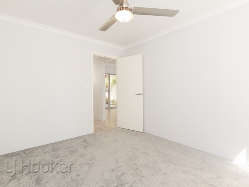 3/5 King George Street, Shoalwater WA 6169