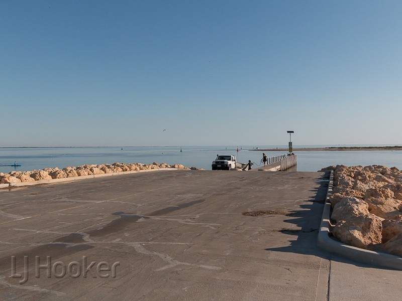 Unit 1/35 Tropicana Way, Safety Bay WA 6169