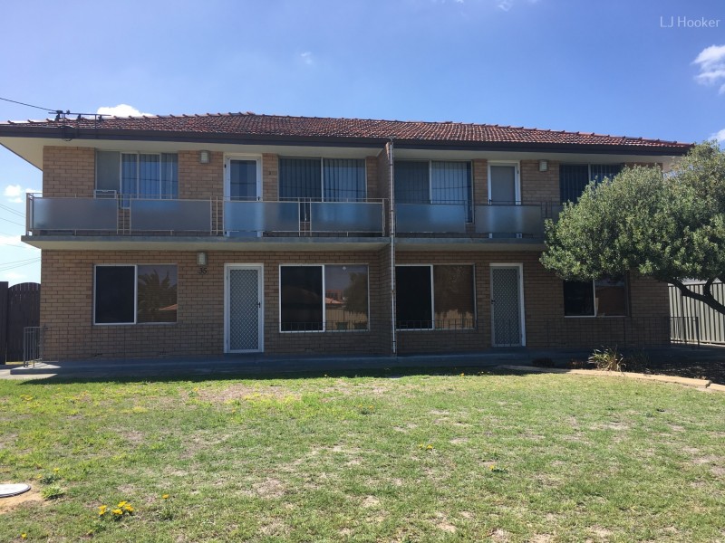 Unit 2/35 Tropicana Way, Safety Bay WA 6169