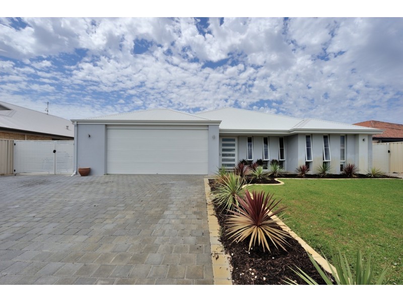 16 Peacock Avenue, Singleton WA 6175