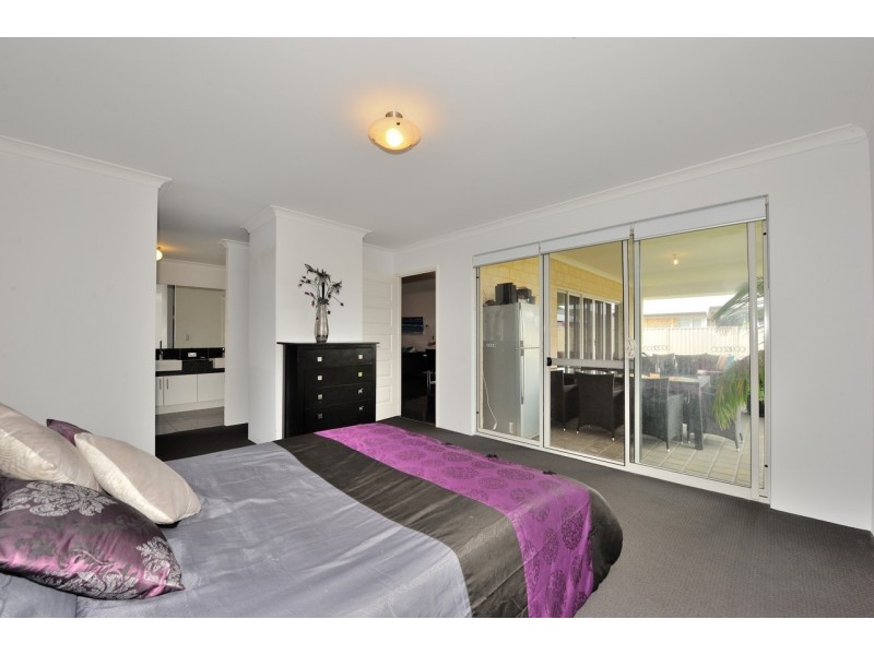 16 Peacock Avenue, Singleton WA 6175