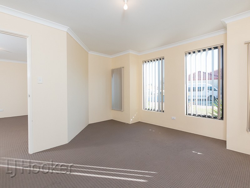 35 Pastrana Crescent, Port Kennedy WA 6172