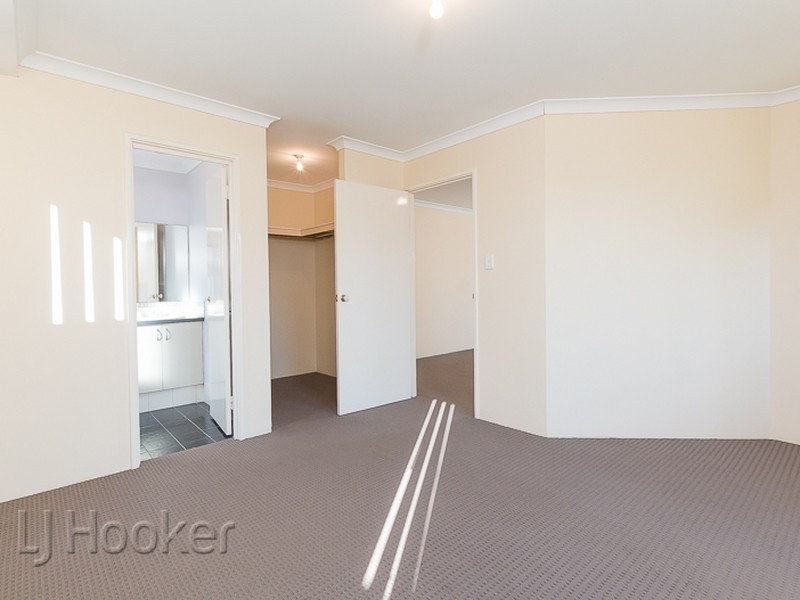 35 Pastrana Crescent, Port Kennedy WA 6172