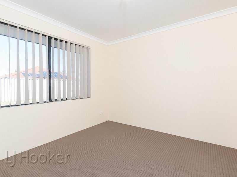 35 Pastrana Crescent, Port Kennedy WA 6172