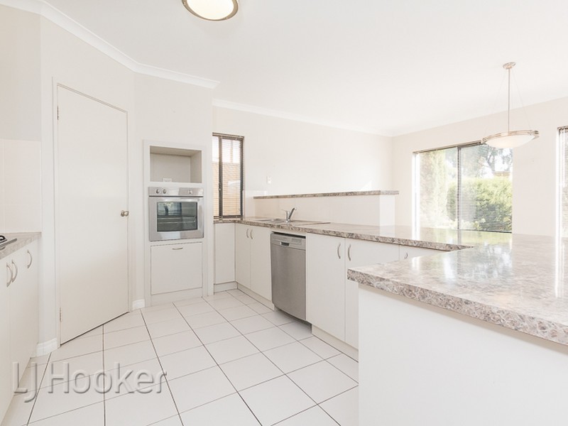 107 Greeson Parkway, Secret Harbour WA 6173