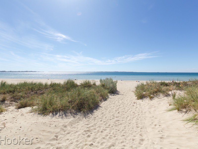 Unit 4/29 McKenzie Road, Shoalwater WA 6169