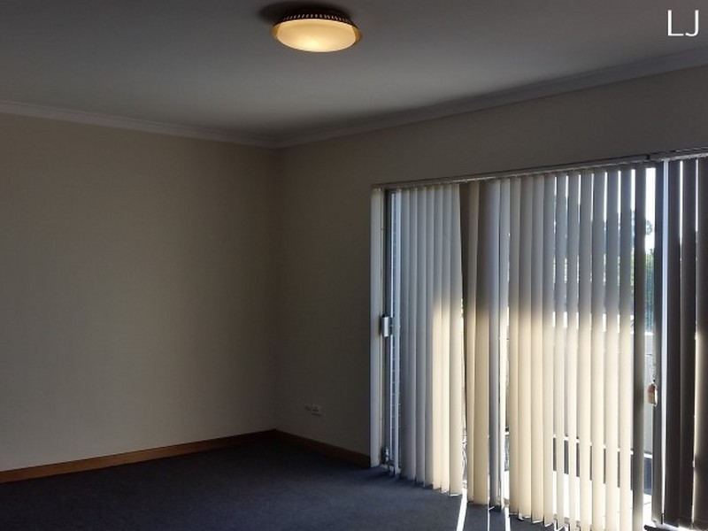 Unit 4/29 McKenzie Road, Shoalwater WA 6169