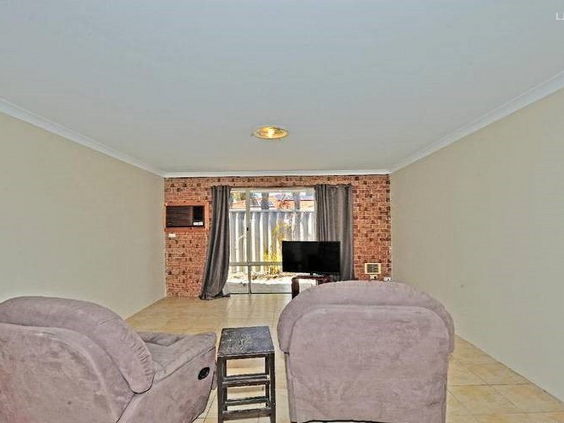 1 Delray Close, Warnbro WA 6169