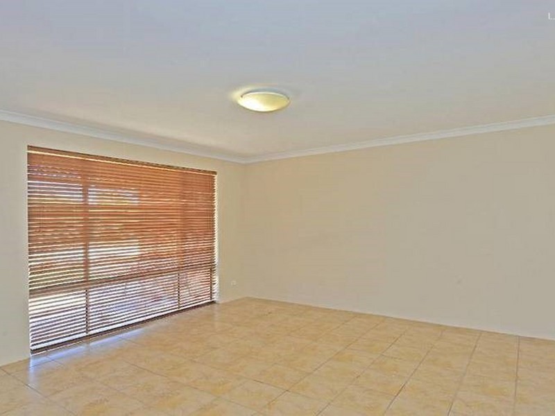 1 Delray Close, Warnbro WA 6169