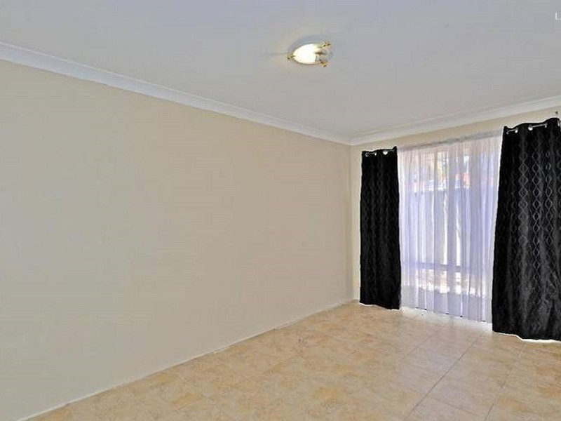 1 Delray Close, Warnbro WA 6169